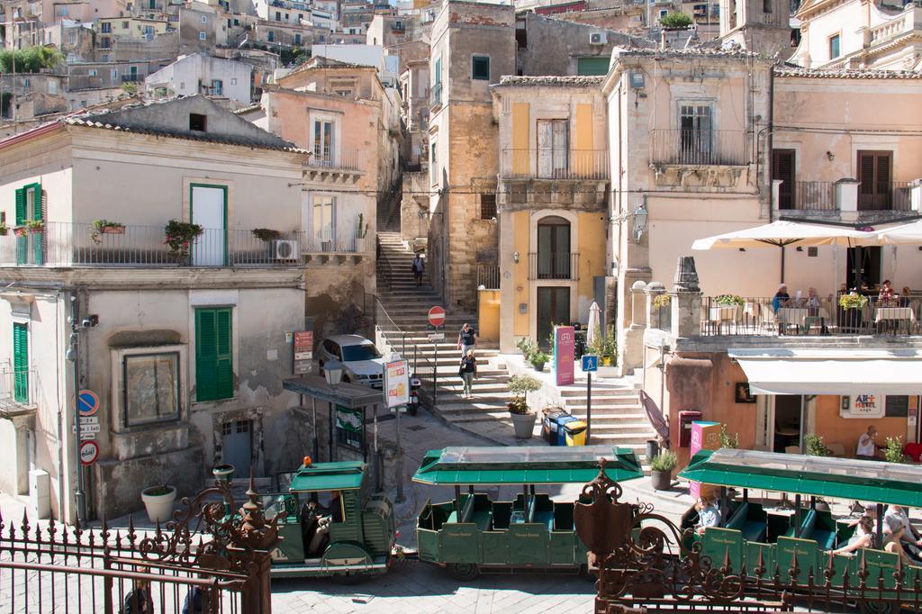 Intervallo Boutique Hotel Ragusa Exterior photo